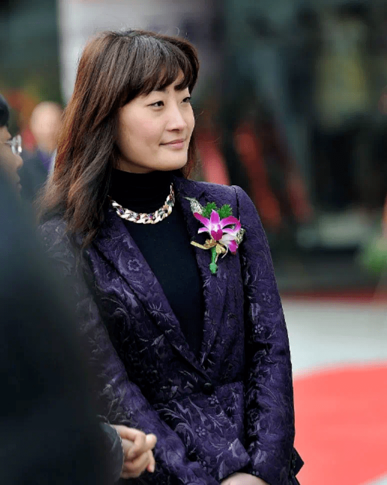 宗馥莉_巴菲特_父母