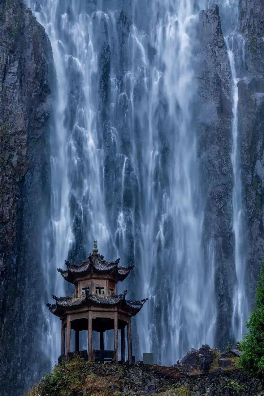 中华第一高:文成百丈漈"火出圈",原因是._瀑布_刘基_冯冯