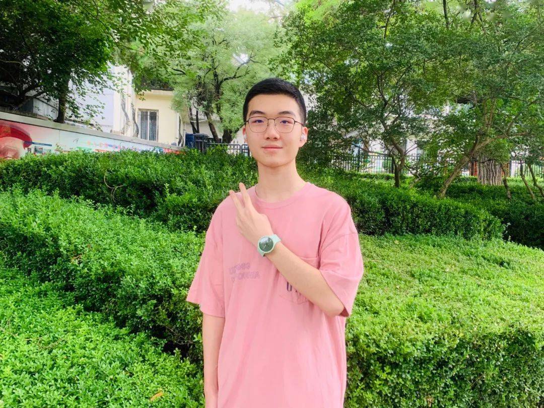 3年1班 李明泽3年1班 史俊杰3年1班 于丰硕2年1班 王昱焜3年1班 程昭