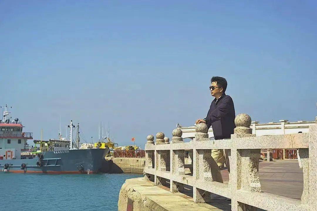 "珠海好人"陈俊杰:归雁"反哺"润泽乡里_工作_海岛_新村