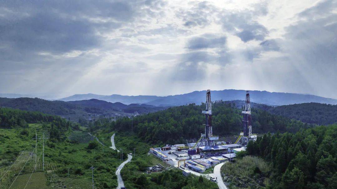 中国石化率先探索立体开发调整技术,首创中国页岩气立体开发调整技术