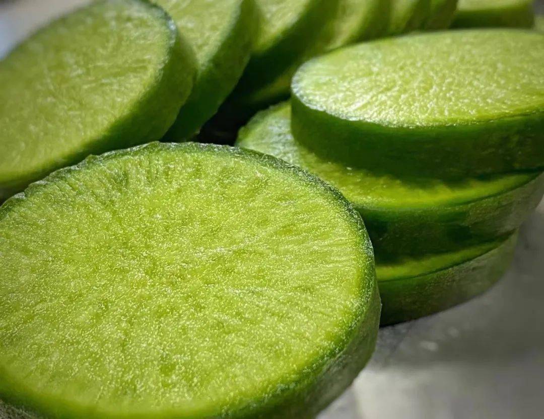 知道吗,头茬正宗沙窝萝卜还有10来天才上市!早鸟预订渠道已开