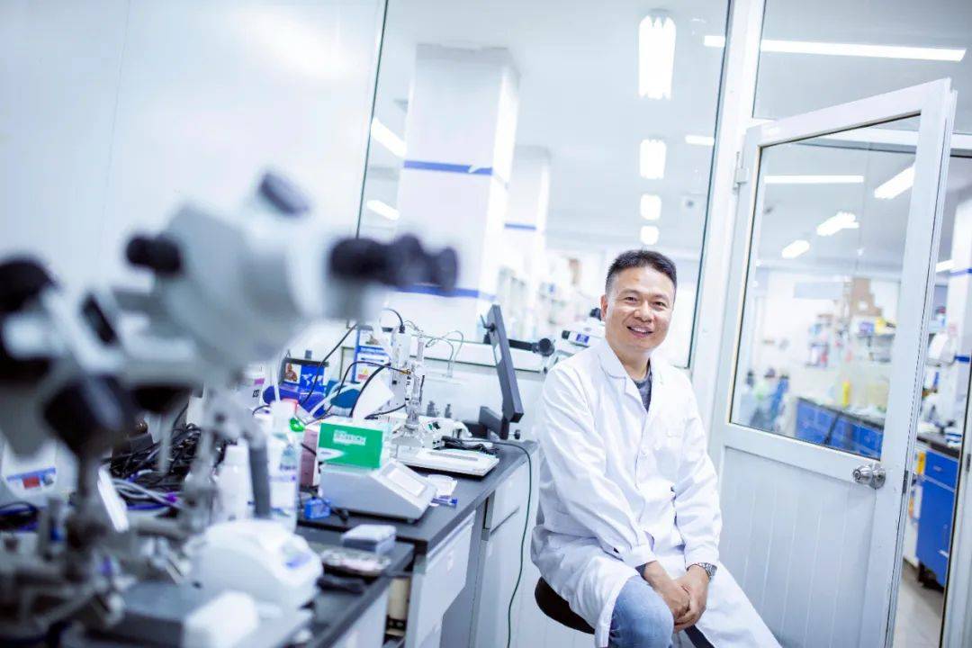 生命科学学院金鑫刘江来,上海交通大学物理与天文学院教授,博士生导师