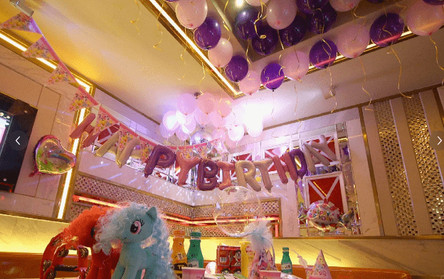 现推出18周年店庆福利别错过啦武汉的知名ip大网红不曾在欢乐空间ktv