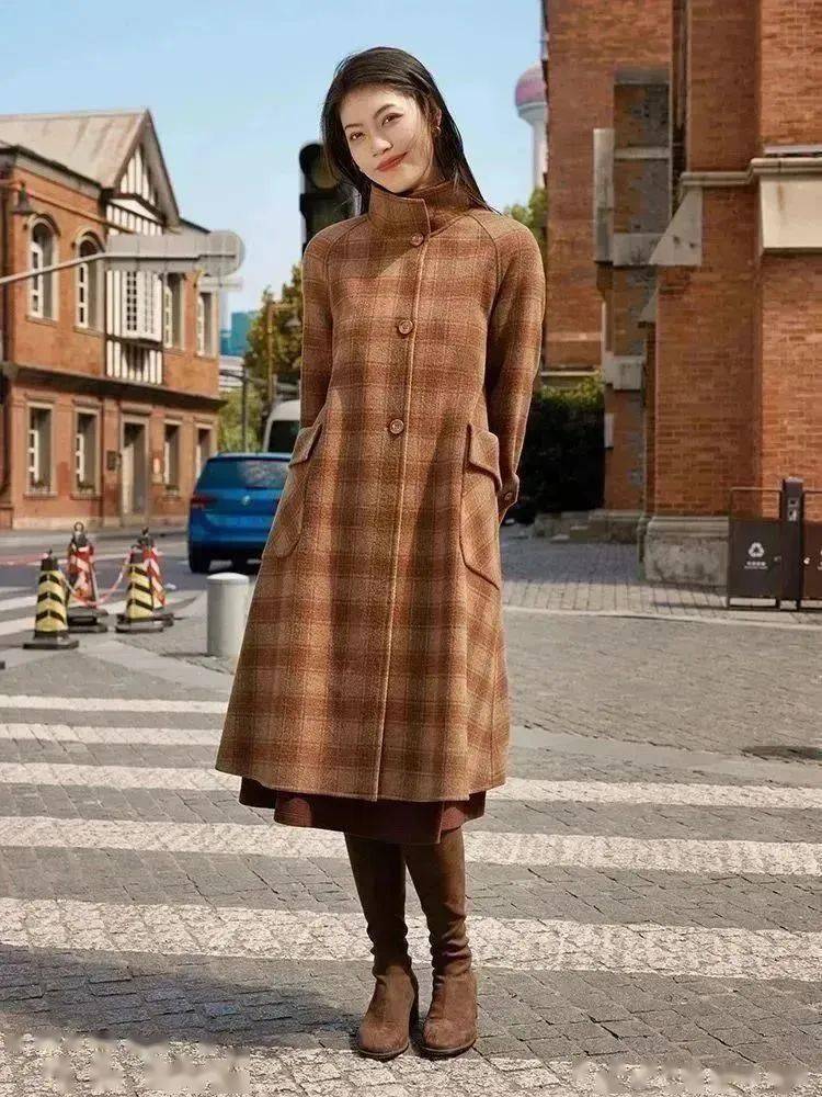 原价5388元福利价4312元▲菲姿新款大衣原价3390元福利价2880元▲gywj