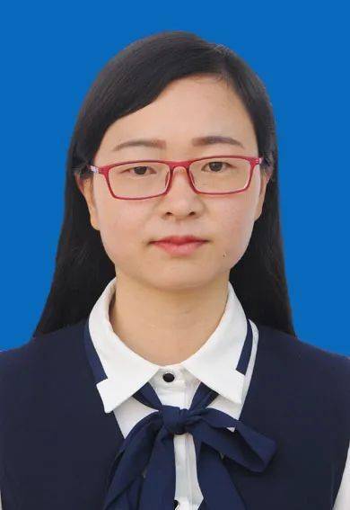生,一级教师,浙江师范大学本科毕业,复兴街道鲍屯小学教师,担任班主任