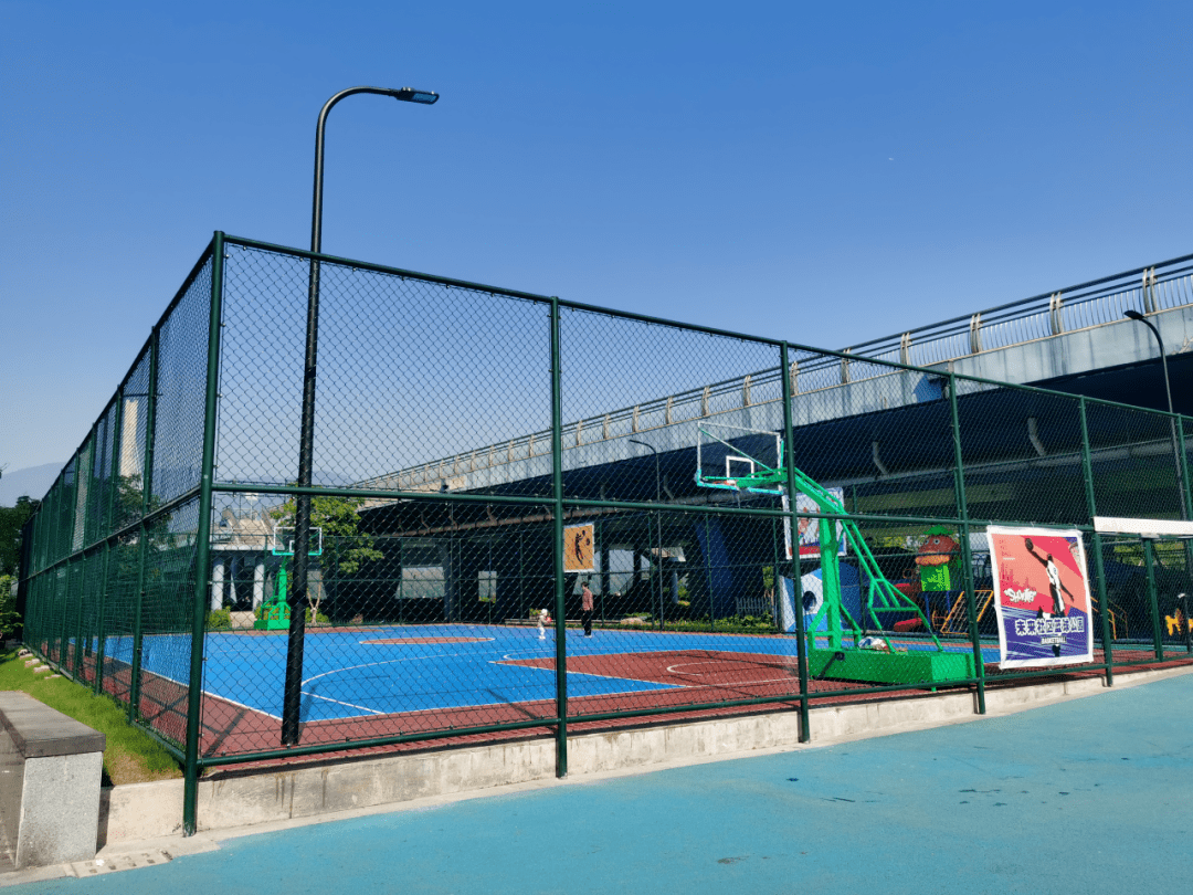 桐庐这座桥下"长"出运动场?_空间_社区_凤来