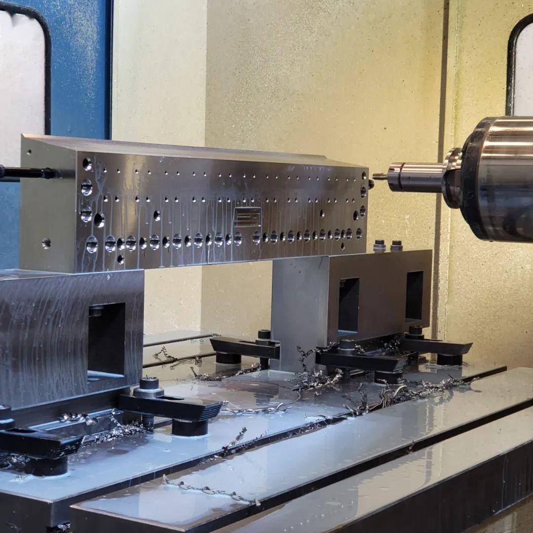 涂布模头"炼成"记_上川_精密_精度