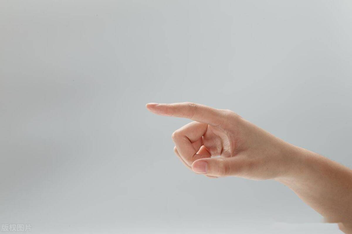 竹节型手指 女子图片