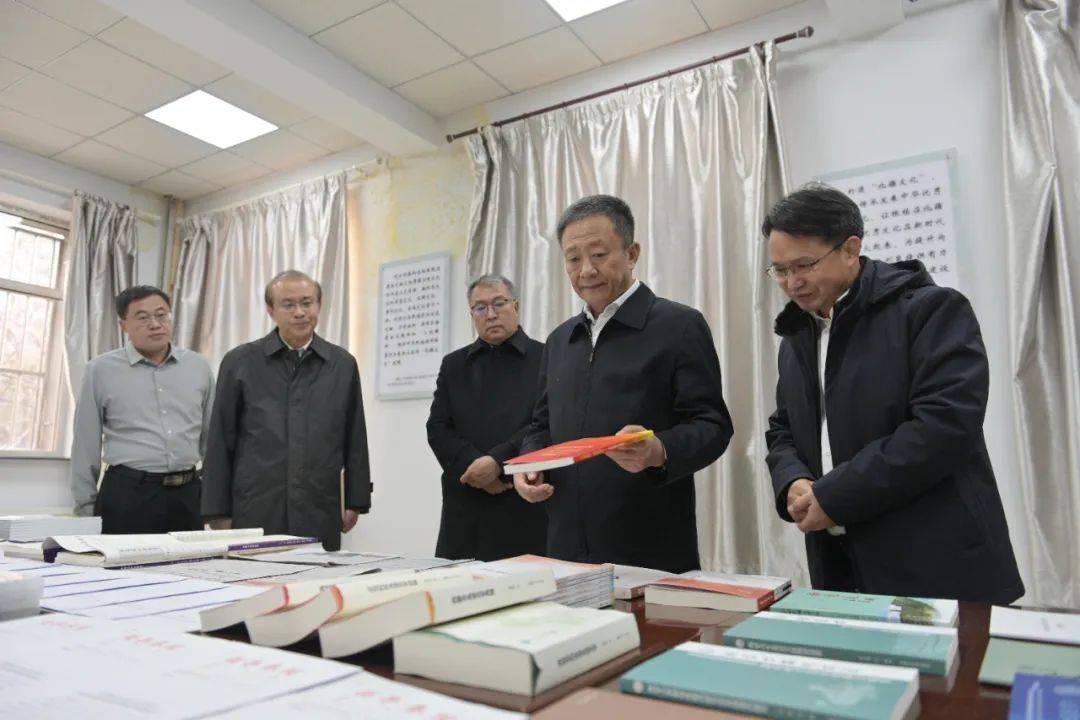 孙绍骋调研北疆文化建设_内蒙古_工作_精神