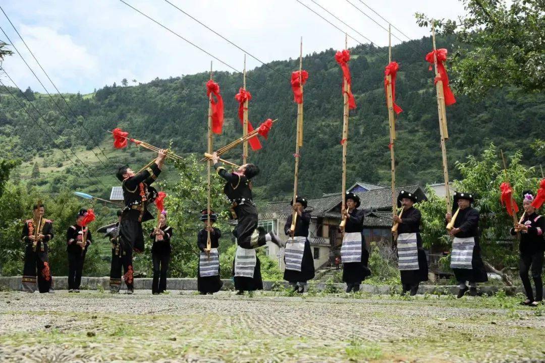 雷山乌东苗寨图片