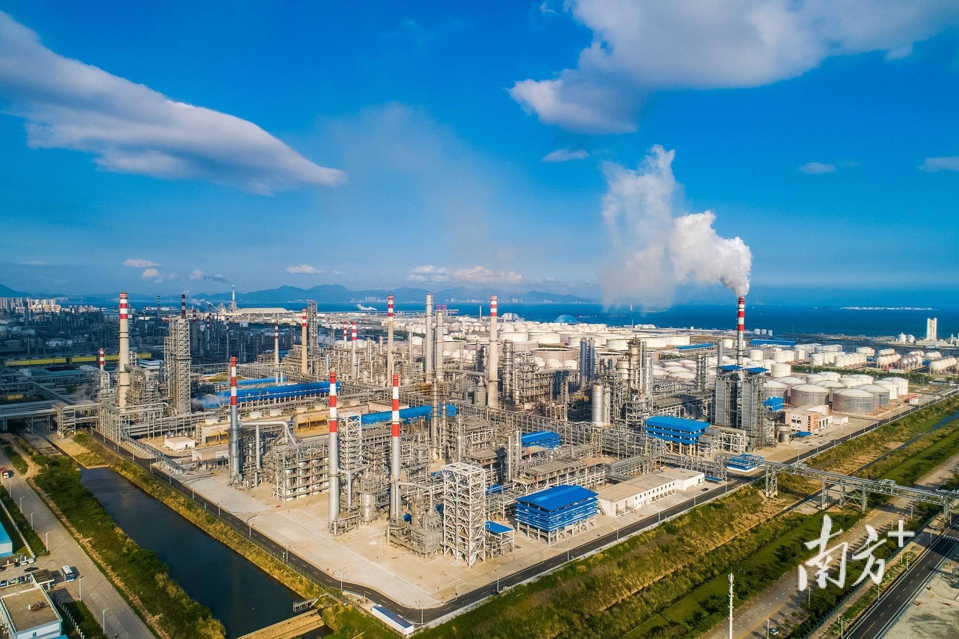 新型工业化,"广东造"当家!_产业_发展_项目