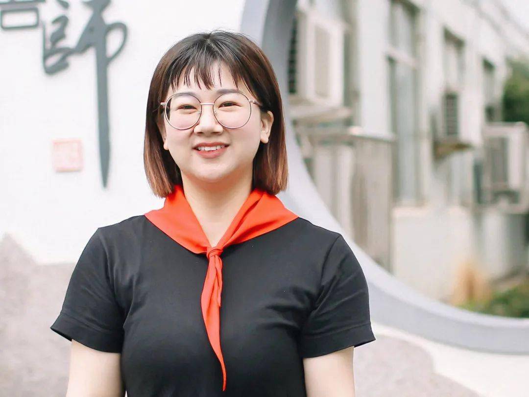 金华师范学校附属小学  盛苗"浙江省优秀少先队辅导员"金华市环城小学