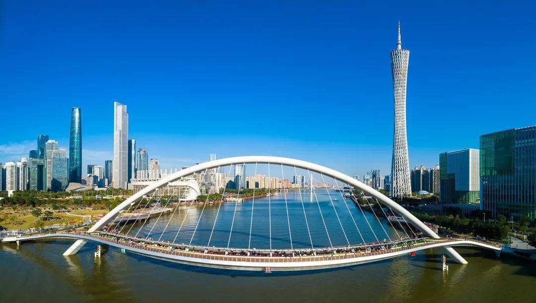 高鹤涛 摄海珠桥.梁惠波 摄猎德大桥.马德龙 摄明珠湾大桥.