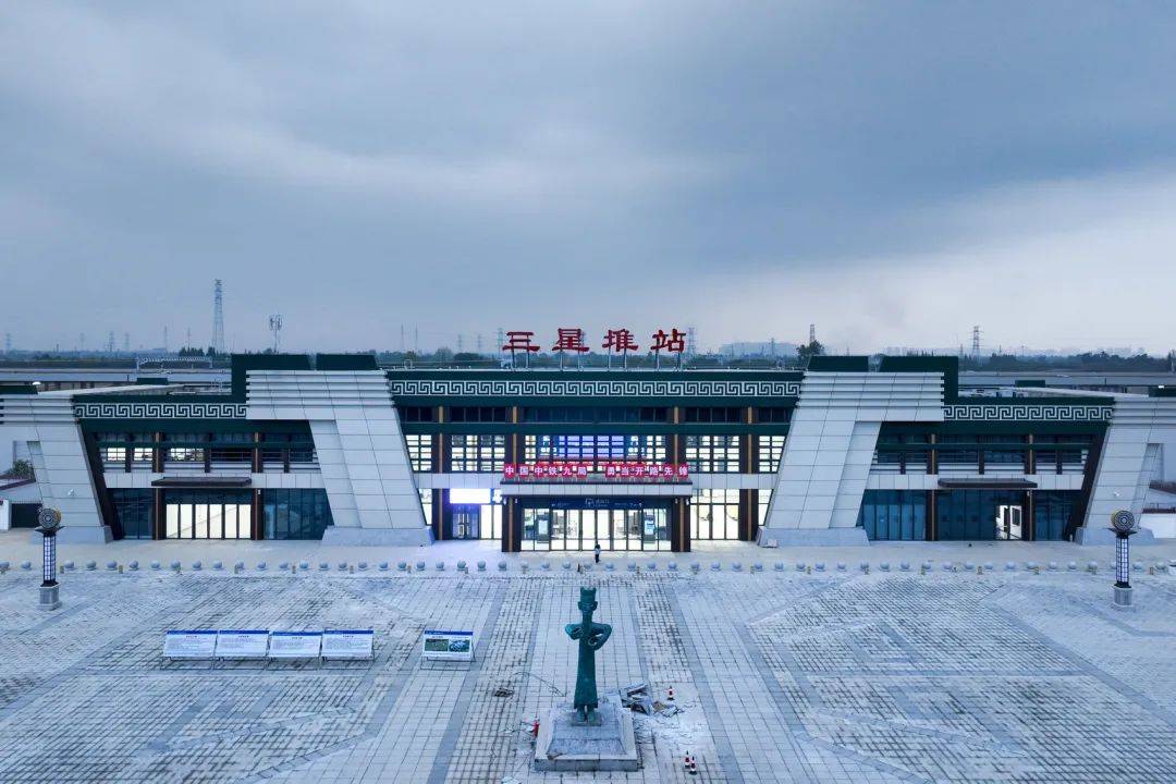 成都2小时左右到黄龙九寨,巴中!两条铁路最新进展→_车站_造型_设计