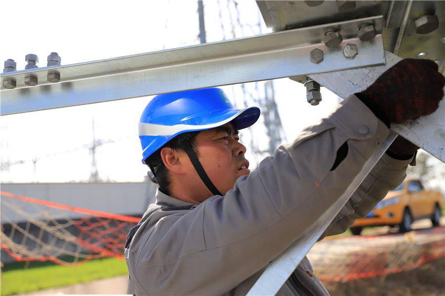 安徽涡阳:建设电网 增强冬季保供能力_供电_李飞_施工人员