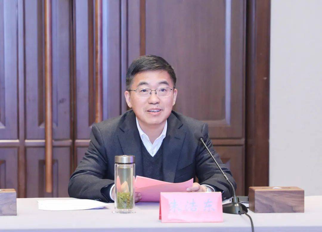 朱浩东与海尔集团展波一行举行工作会谈