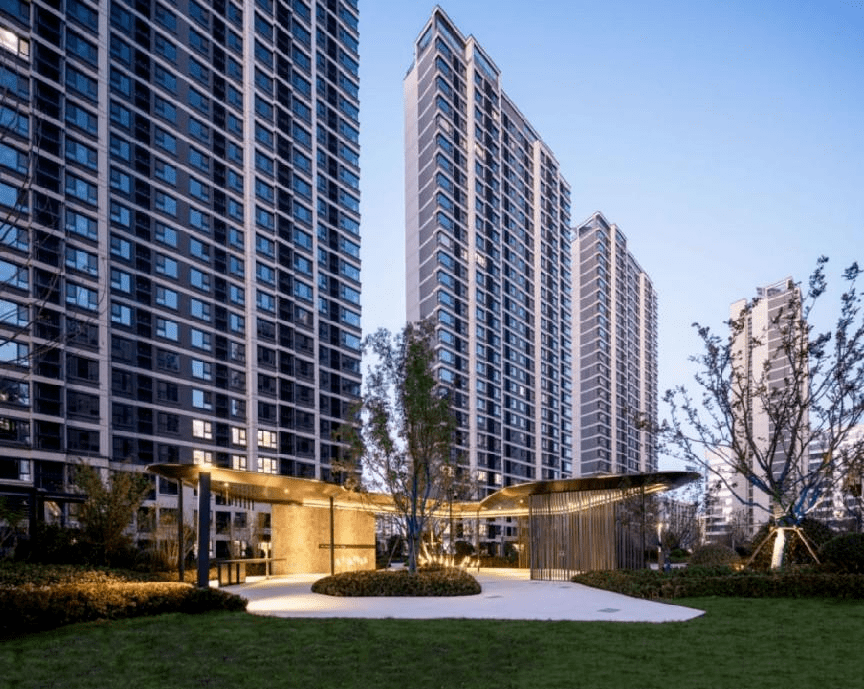 济南银丰玖玺城四期上演"交付进化论",超配兑现,实景上热搜_融和_豪宅