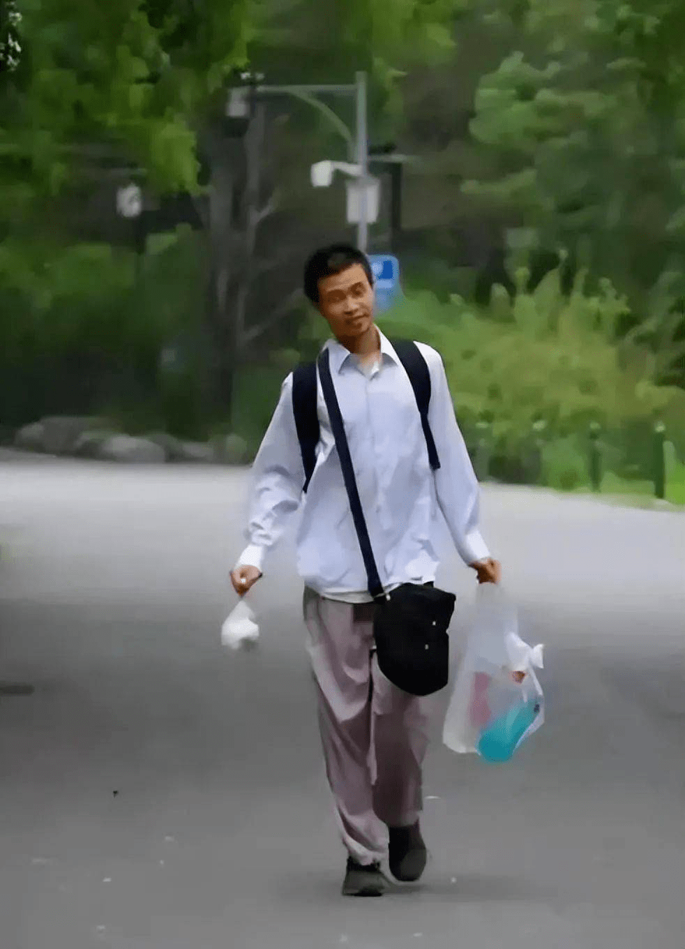 韦东奕_数学科_高僧