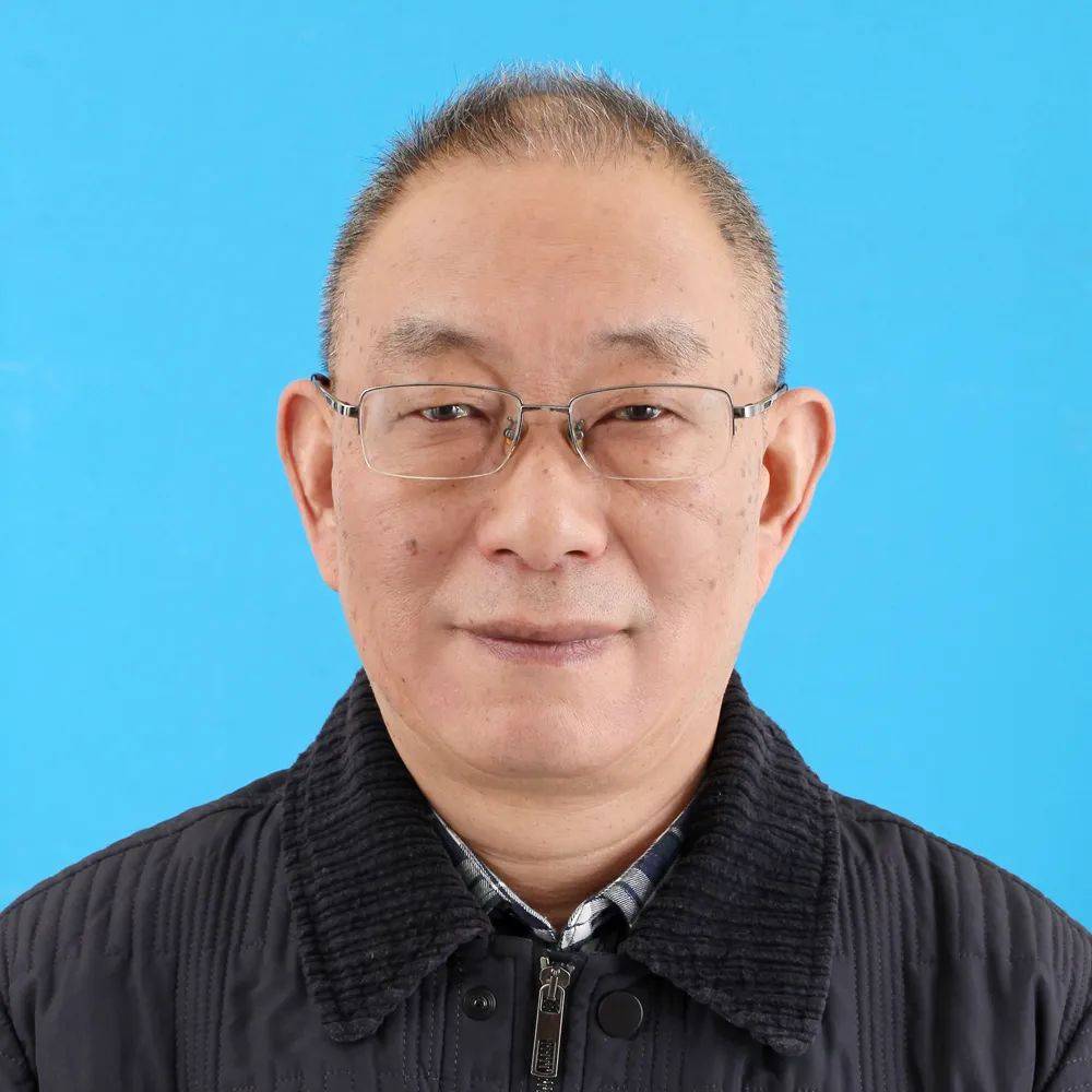 享受国务院特殊津贴专家辜伟节南京市教学研究室小学数学教研员,江苏