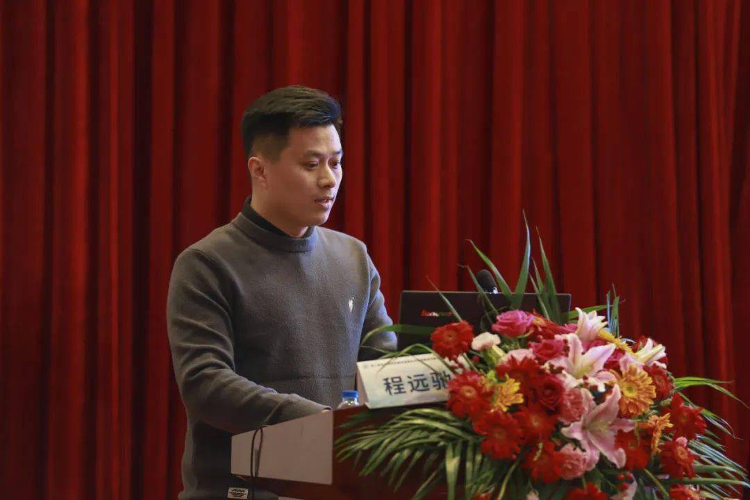 上海市奉贤区中心医院李志强教授上海市奉贤区中心医院神经外科程瑞兴