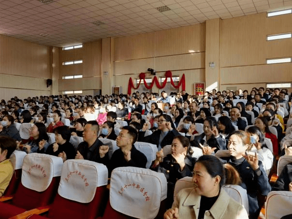 兰州民族中学简介图片