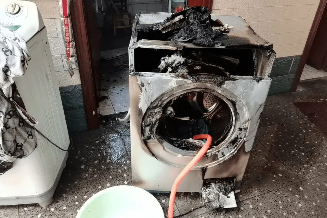 洗衣机起火图片