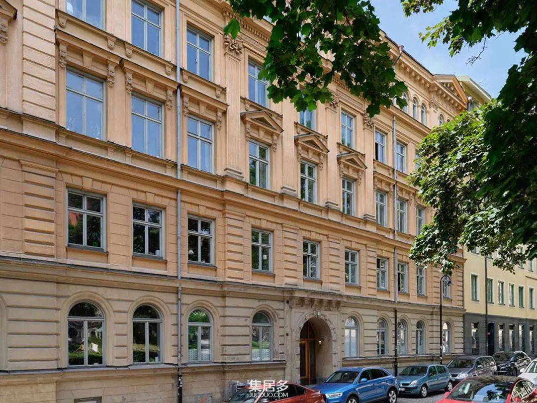 哥德堡公寓:窗外公园美景,室内舒适温馨_的设计_装饰_空间