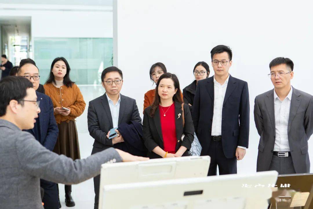 海宁经济开发区作为全市经济发展的主平台,主阵地,近年来,该区以泛