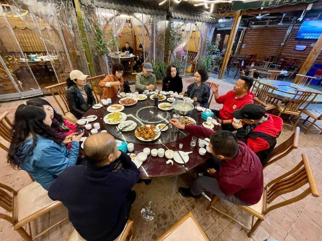 王碟摄影:林军摄影:莲子摄影:莲子摄影:密斯特刘摄影:黄风黑土皇后村