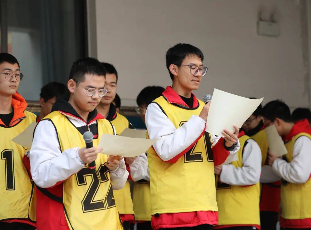 奋战二百天 决胜高考巅 | 温县一中举行2024届高考200天冲刺誓师大会