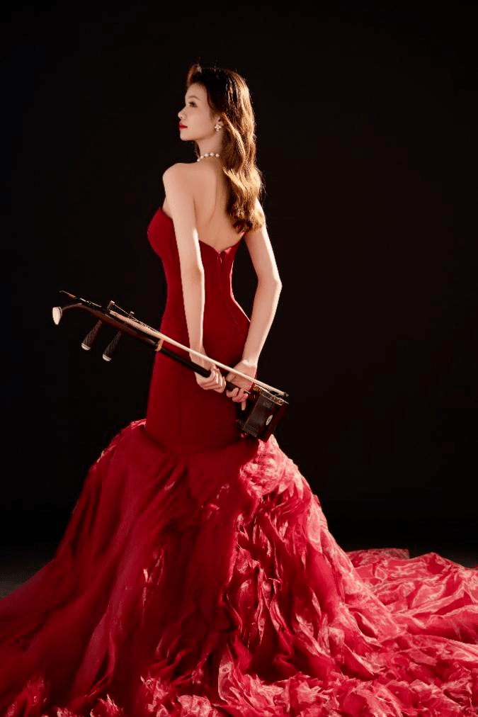 "石榴花开"民族音乐会第四场暨李英师生音乐会邀您观演_二胡_金奖