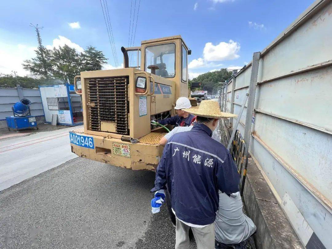 钟村街多举措严控非道路移动机械污染物排放_油品_质量