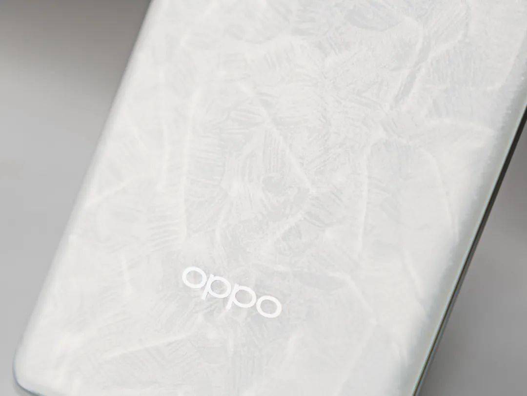 用了OPPO Reno11之后，他可能是够用党的新选择。