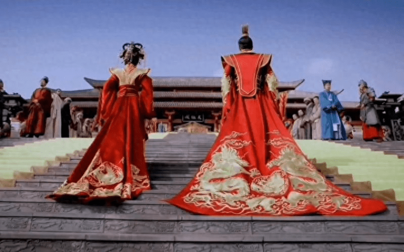 “合卺之欢”是什么意思,“卺”字怎么读,有什么典故?_婚礼_葫芦_仪式