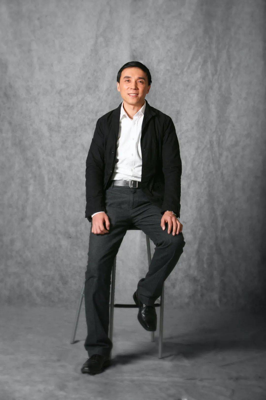 觹堂光联社照明设计总监王东宁又获国际大奖_建筑群_自然_山谷