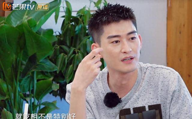 张翰不能接受女生的2个缺点,比起孟子义,他夸吴宣仪貌美腿长_表演