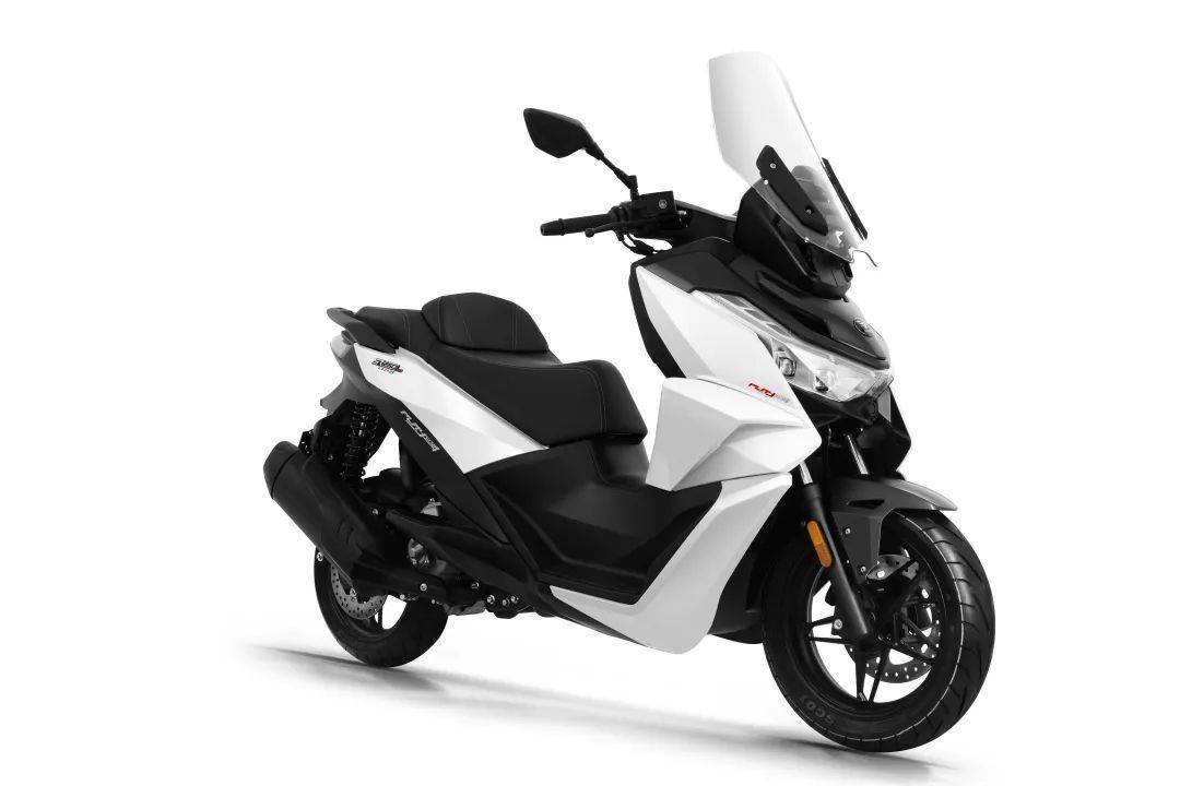 赛科龙rt2加入内卷!售价15888!这下3台内卷踏板该怎么选?