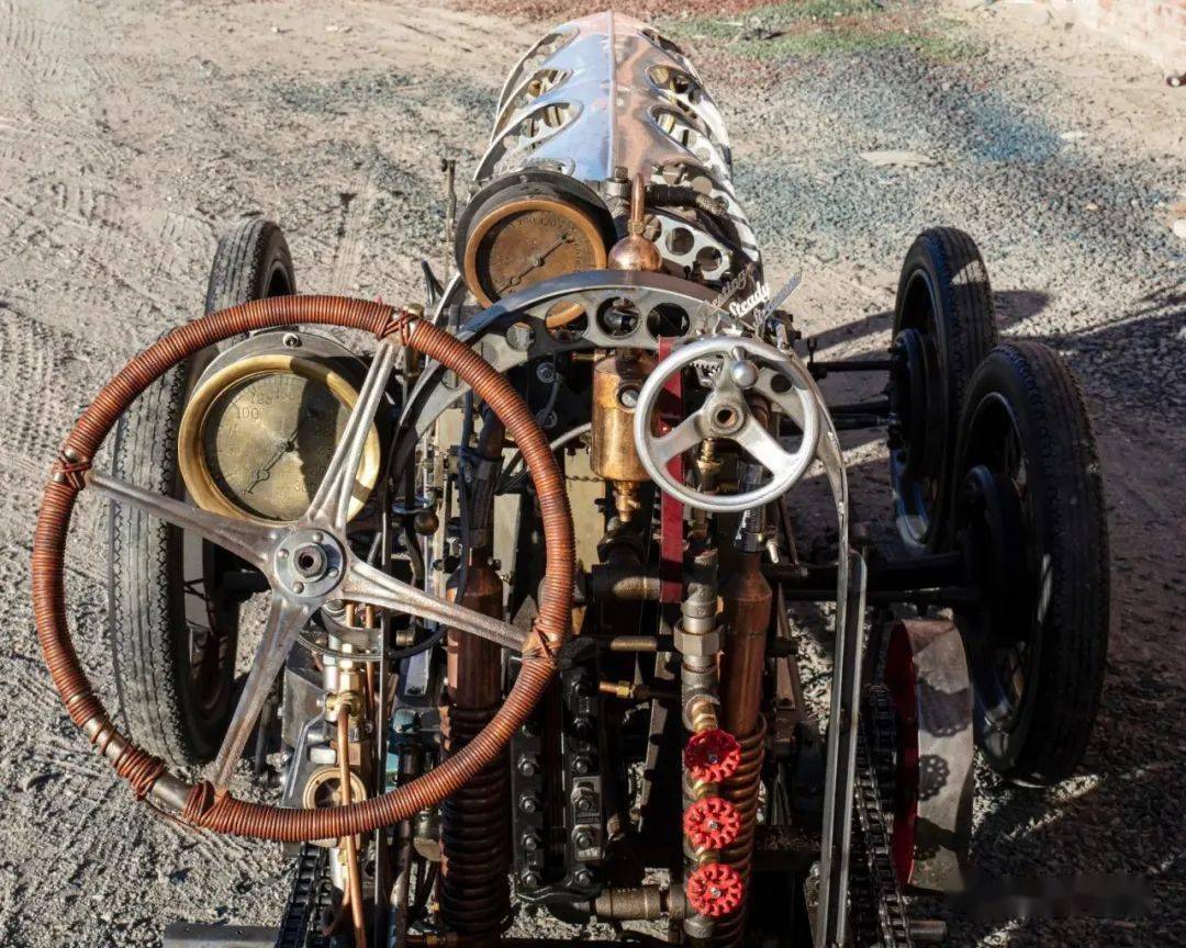 要想开车先烧水,改车大神打造的复古蒸汽机汽车 | 每日一车_搜狐汽车