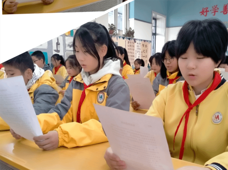 井陉县皆山中学宪法晨读活动井陉矿区贾庄中心小学宪法晨读活动石家庄