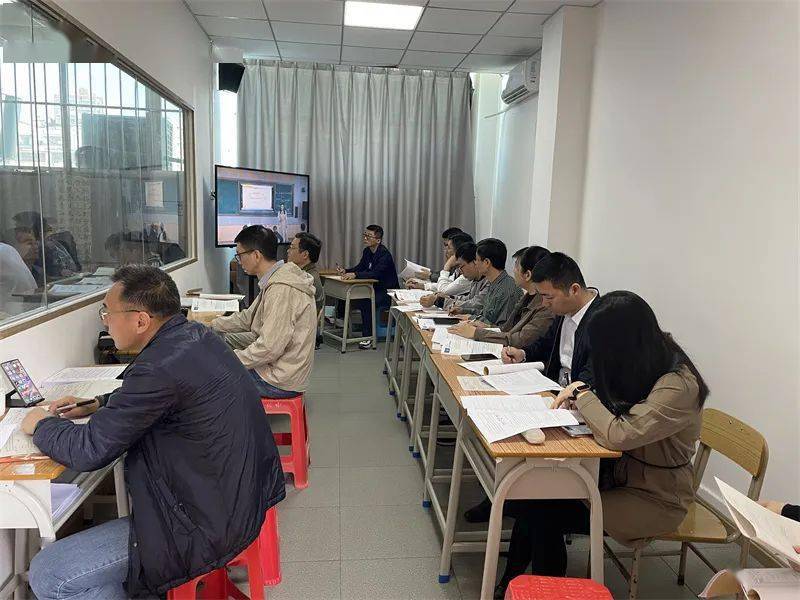 杏坛赛课展风采 优质课堂促提升——普宁市华侨中学举行优质课比赛