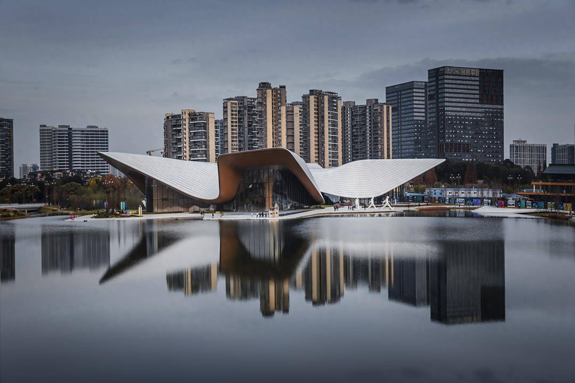 交子故里迎盛典,大道金牛再扬名