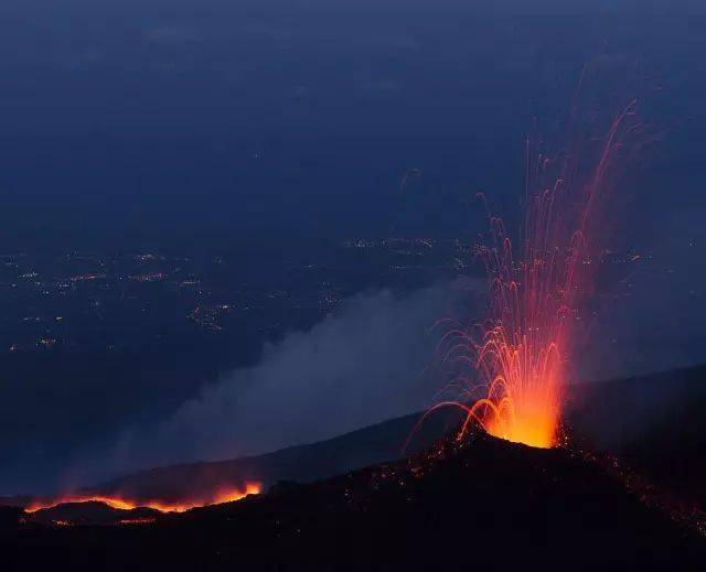 火山噴發,驚心動魄_岩漿_成分_現象