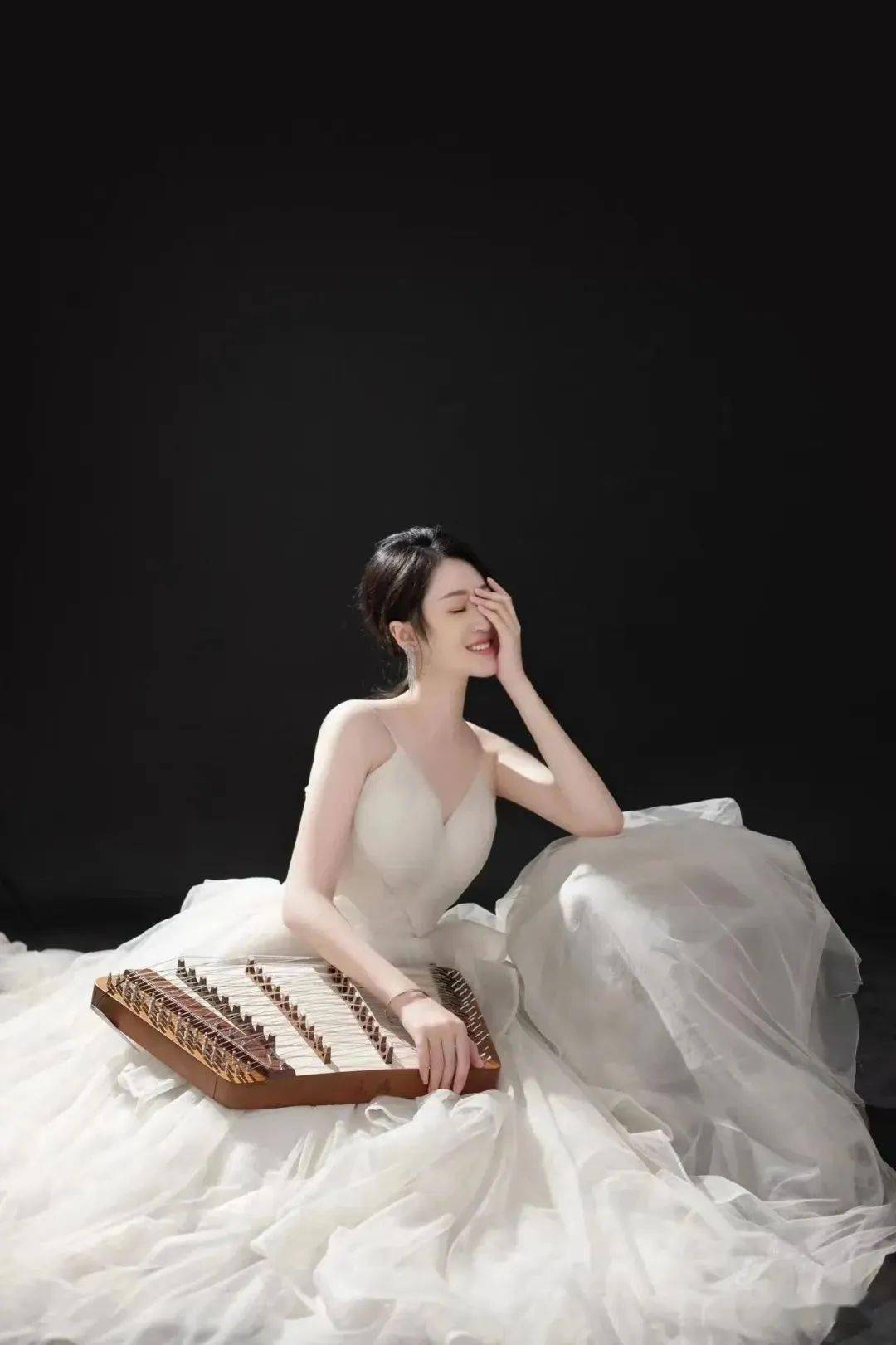 【扬琴圈】12月12日|四川音乐学院硕士研究生——李佳文扬琴硕士毕业