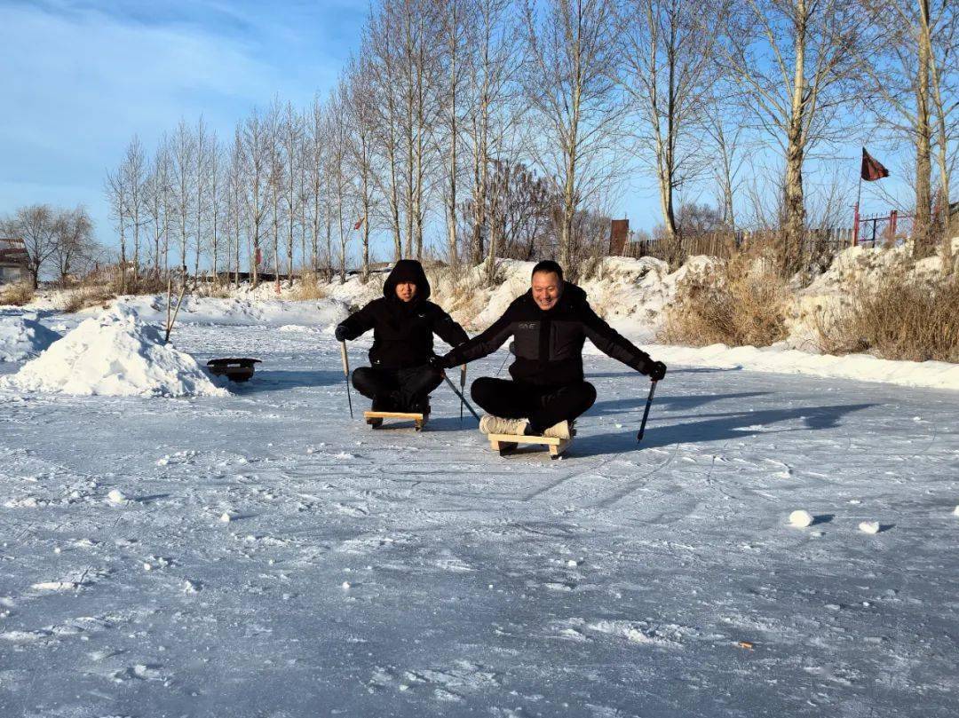 儿童雪爬犁的制作图片