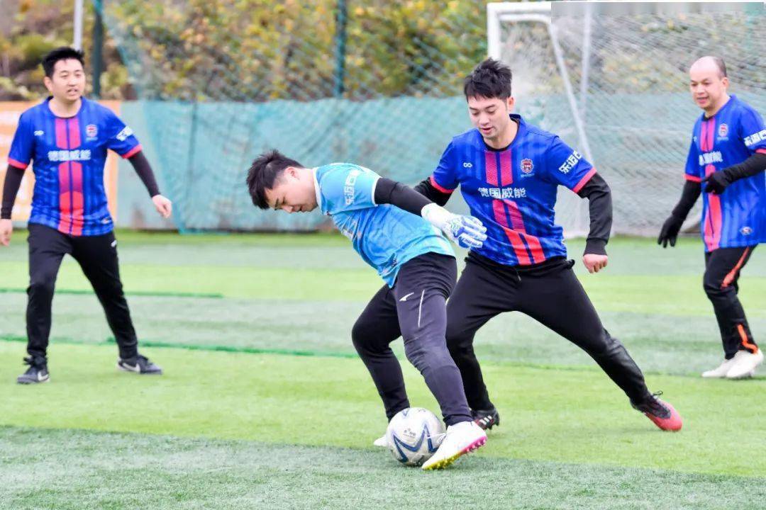 赛事刚开始,威能先声夺势,第1分钟,威能23号吴超便闪电般地攻入了进球