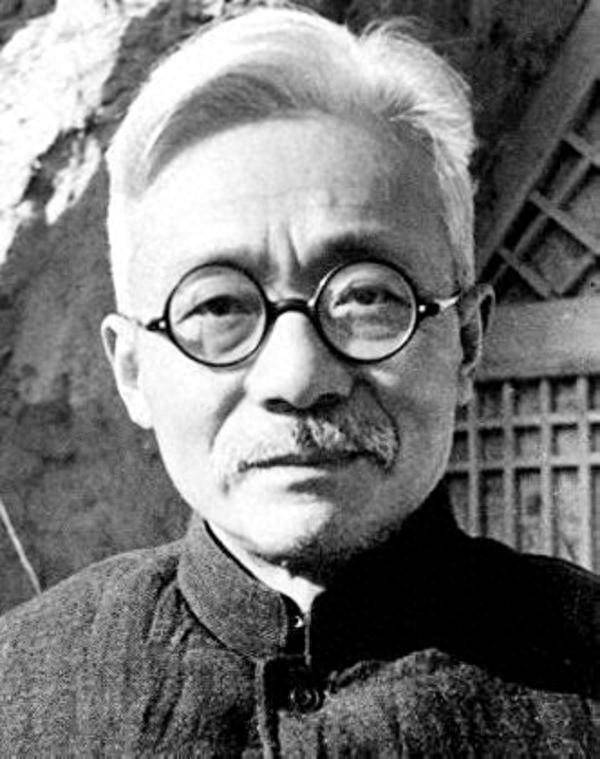 张国焘想缴纳投名状,对戴笠说:他们是我的老部下,我能策反过来_周恩来_李克农_蒋介石