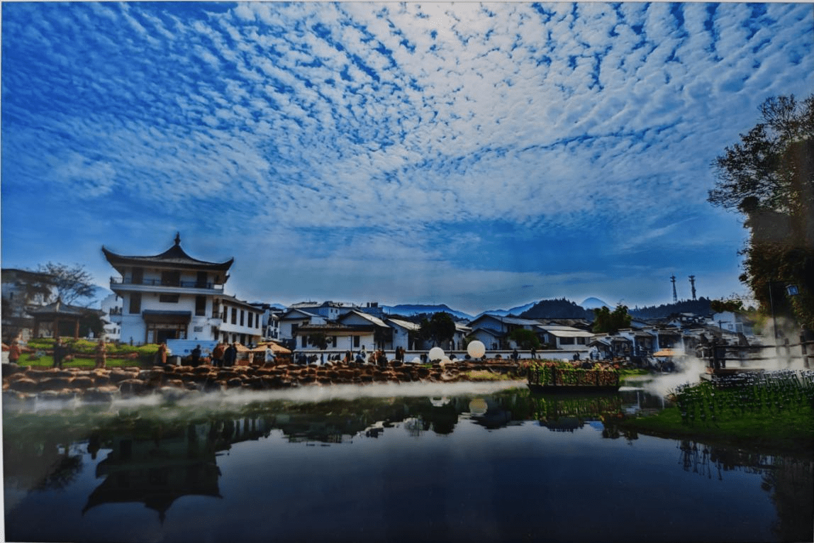 汝城溫泉文化園(陳雙蘭 供圖)福泉湯谷泡池(陳雙蘭 供圖)福泉湯谷林中