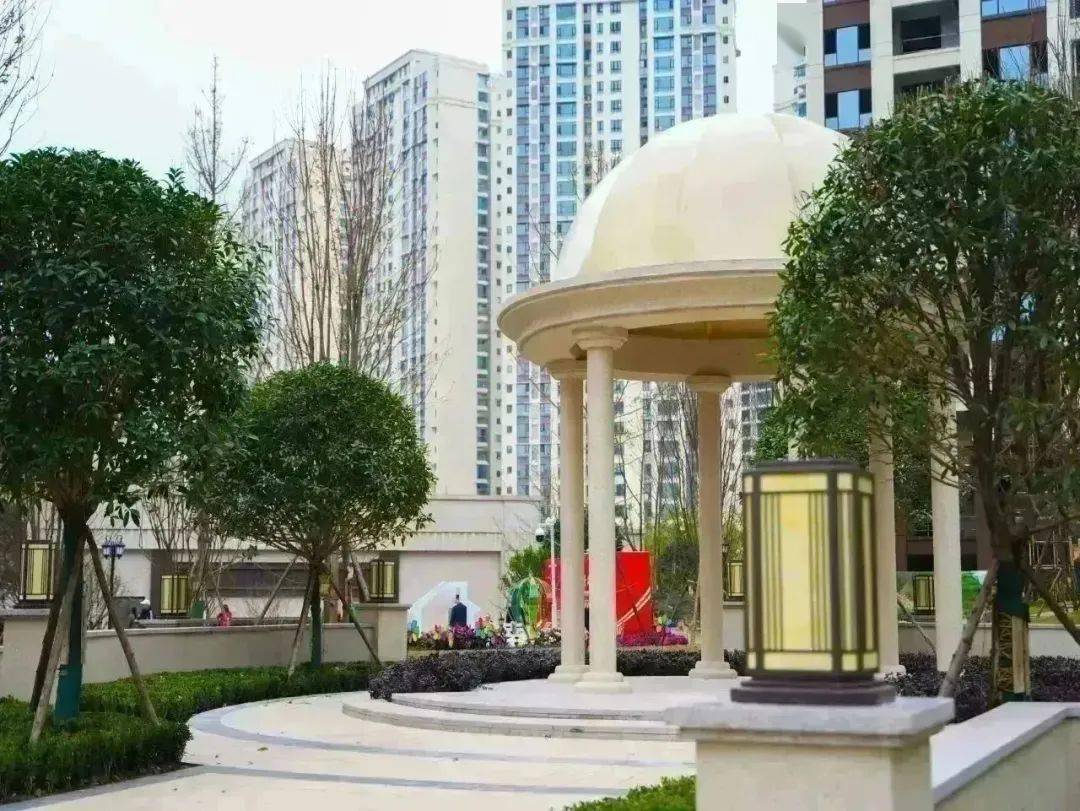 南湖丽景一批次"交房即交证"颁证仪式圆满举行!_业主_项目_自贡市