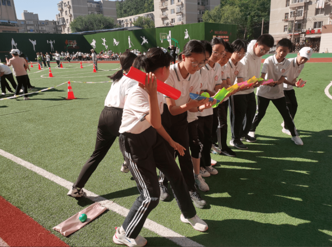 大連市第三十九中學教育集團心理健康教育月活動紀實_心情_校區_指導